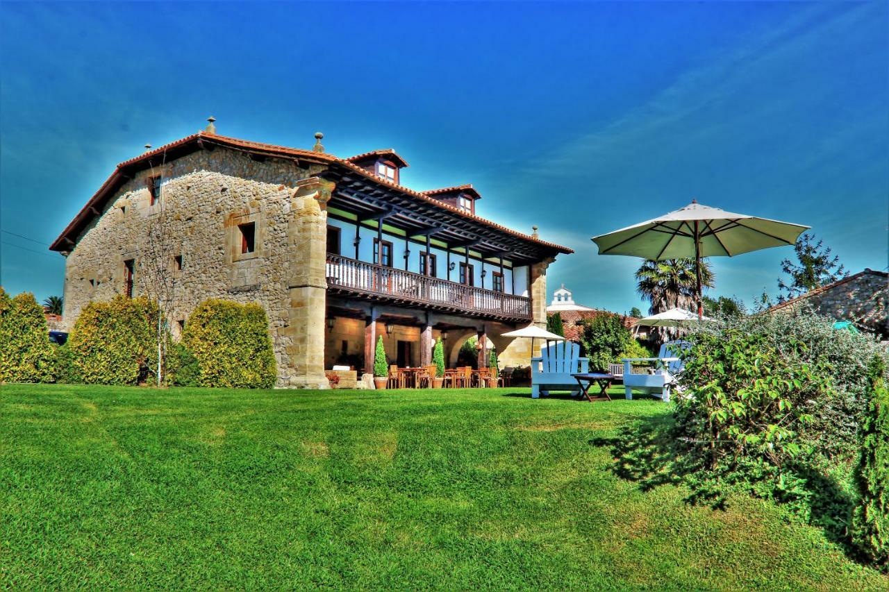 Palacion De Тоньянес Экстерьер фото
