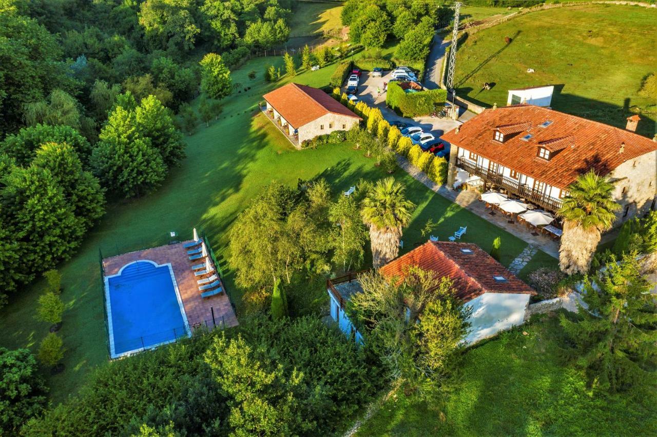 Palacion De Тоньянес Экстерьер фото